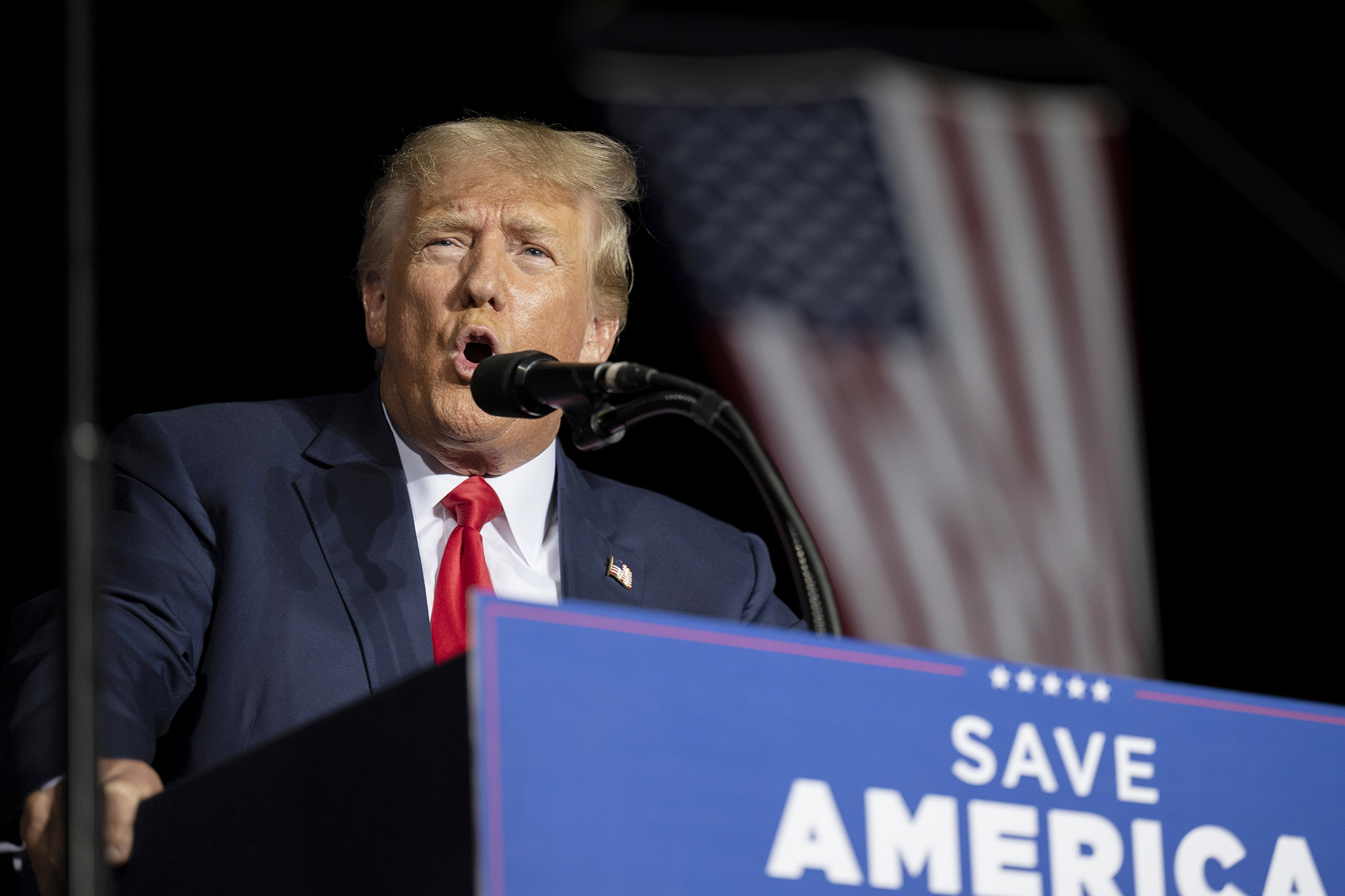 PHOTO: Former President Donald Trump speaks at a rally at the Minden Tahoe Airport in Minden, Nev., Oct. 8, 2022. 