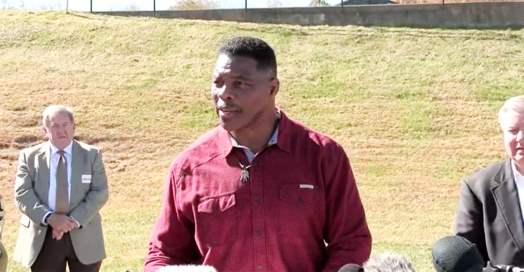 PHOTO: Herschel walker delivers remarks at a campaign event in Dillard, Ga., Oct. 26, 2022. 