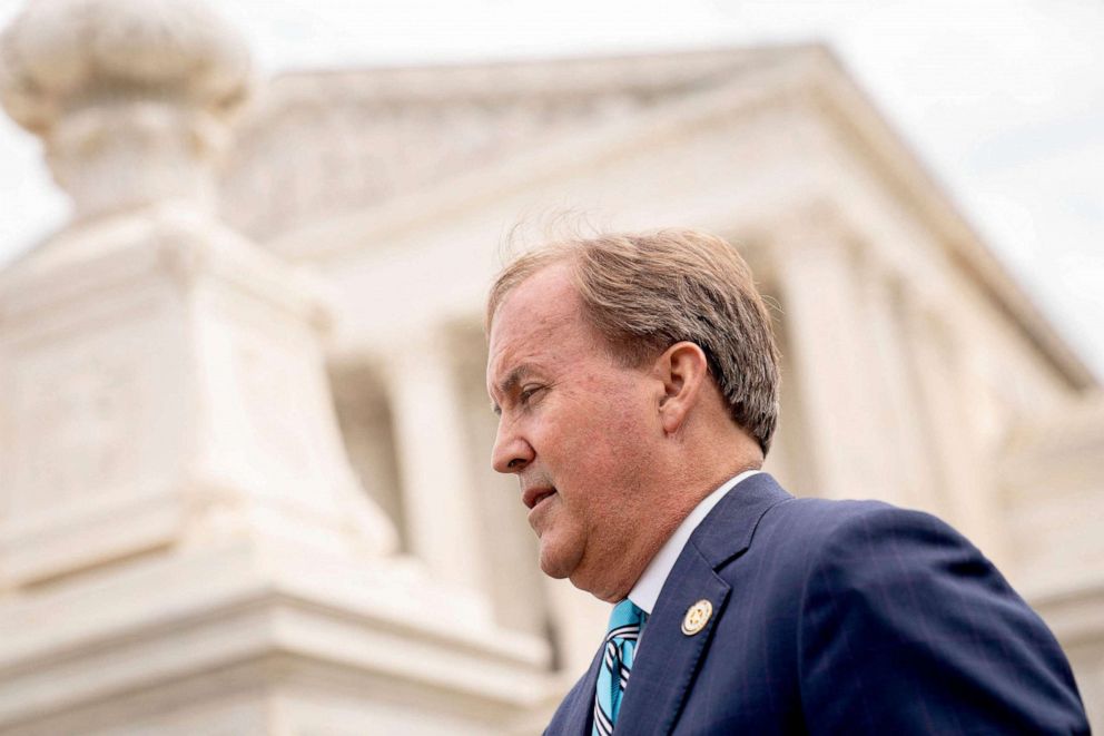 PHOTO: Texas Attorney General Ken Paxton speaks to reporters in front of the US Supreme Court in Washington, April 26, 2022.