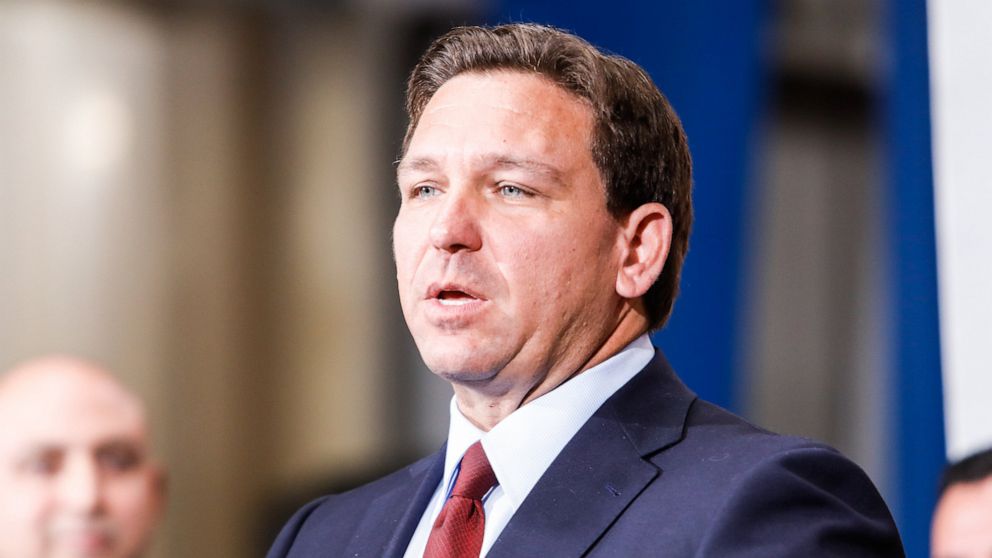 PHOTO: Gov. Ron DeSantis speaks during a campaign event in Tampa, Fla., Oct. 21, 2022.