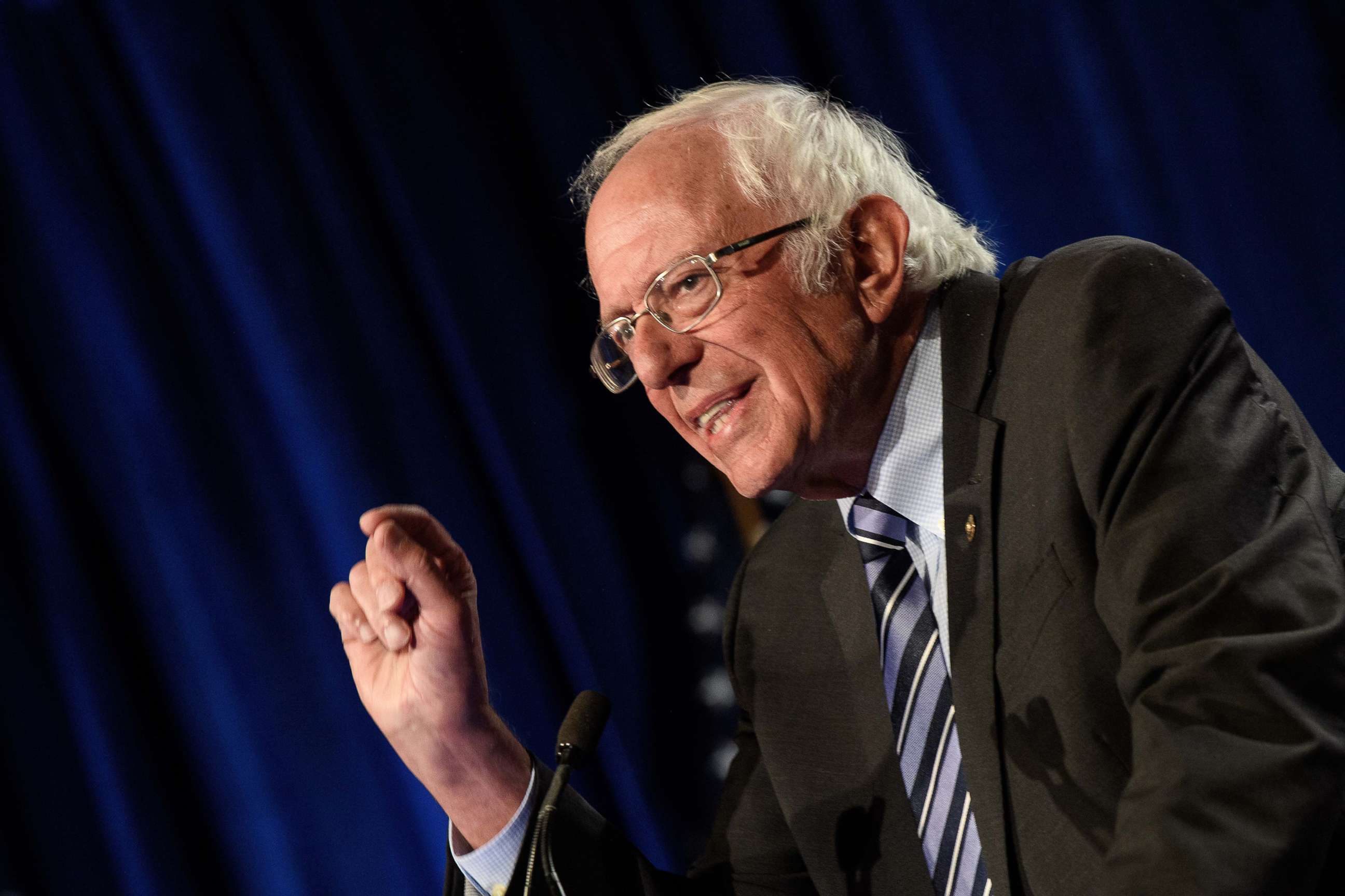 PHOTO: Sen. Bernie Sanders speaks at George Washington University in Washington, Sept. 24, 2020.