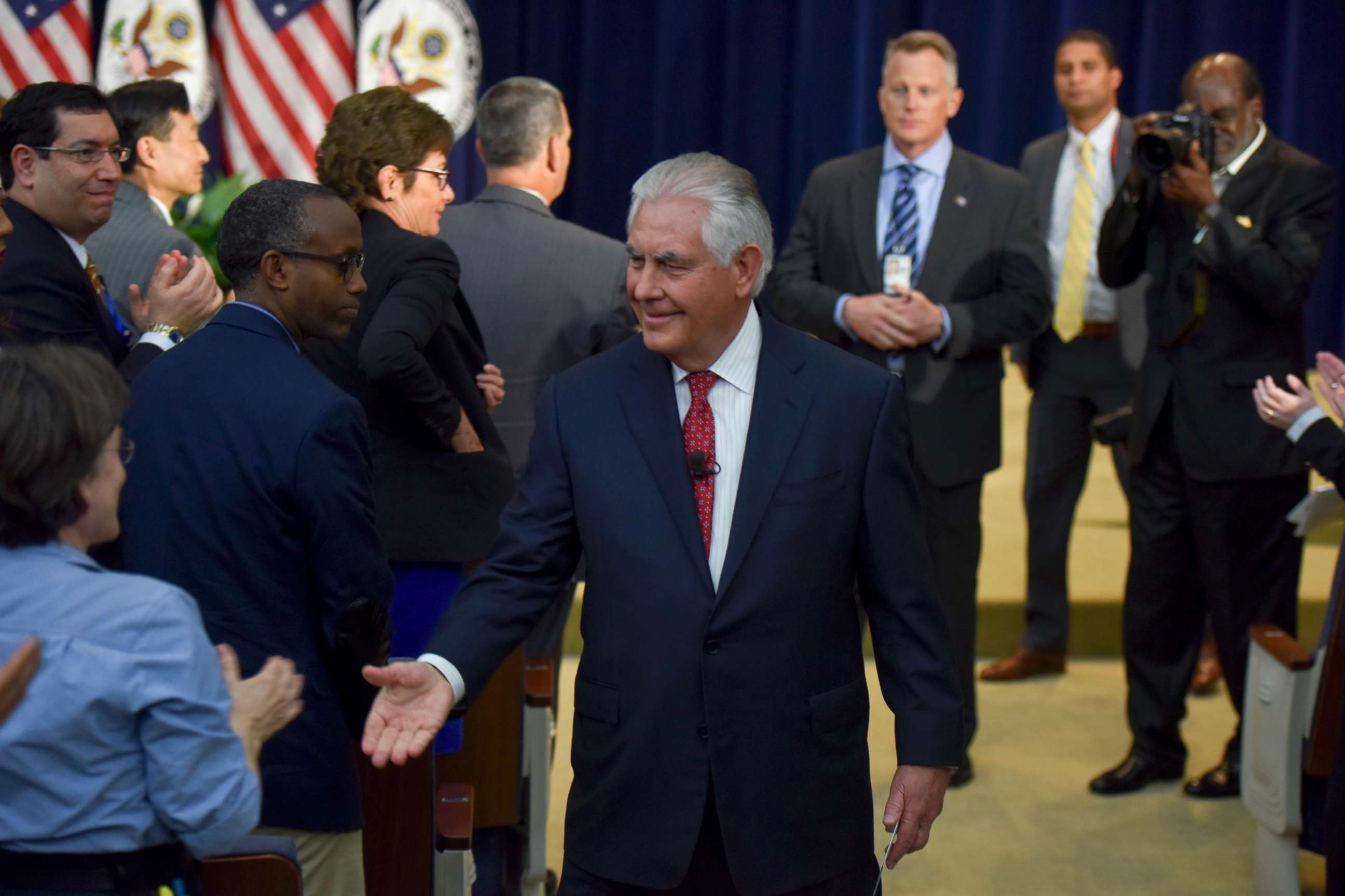 PHOTO: Secretary of State Rex Tillerson greets U.S. Department of State employees in the Dean Acheson Auditorium of the Department of State, May 3, 2017, in Washington, D.C. 