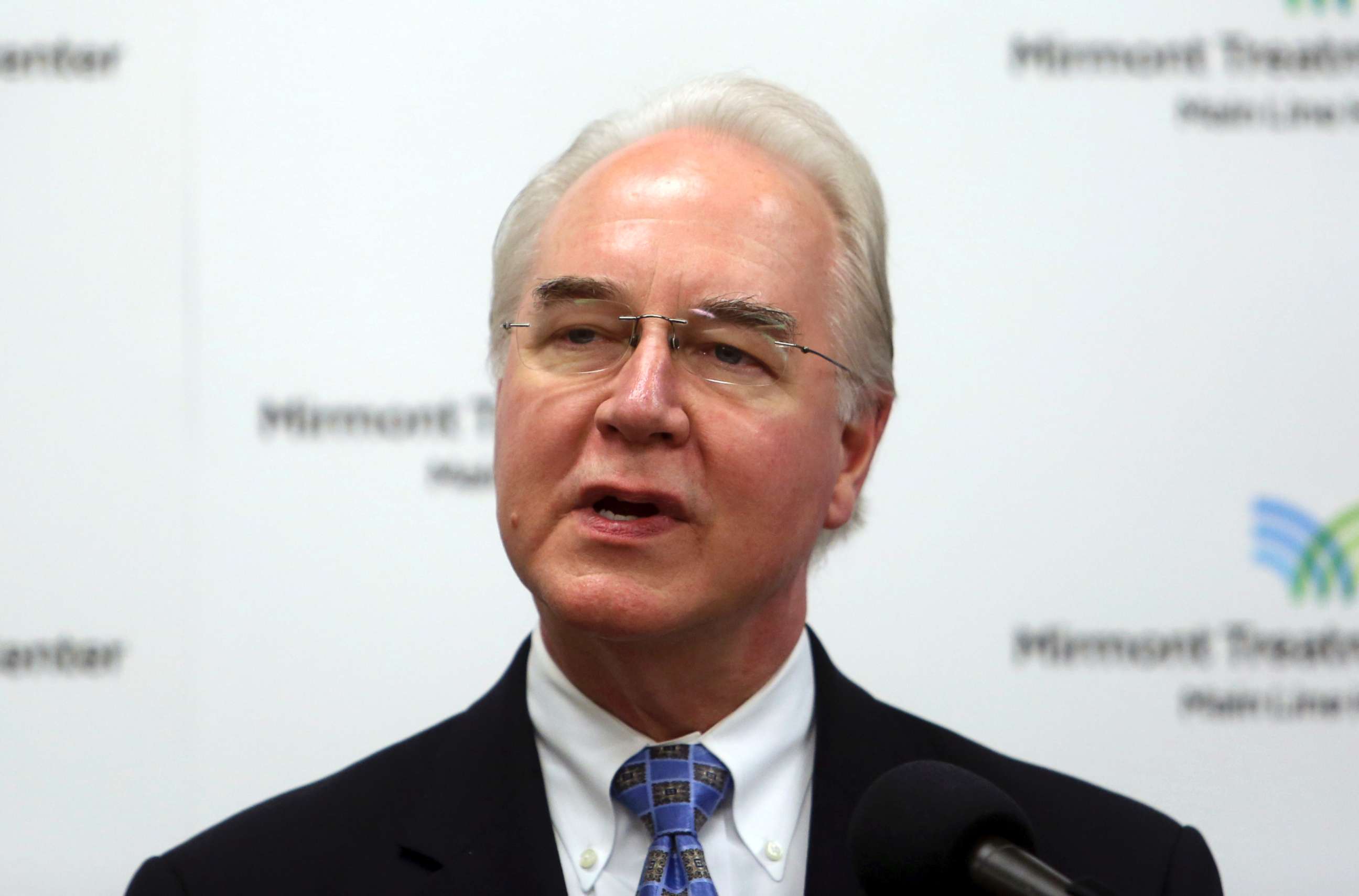 PHOTO: Health and Human Services Secretary Tom Price speaks at the Mirmont Treatment Center in Media, Pa., Sept. 15, 2017. 