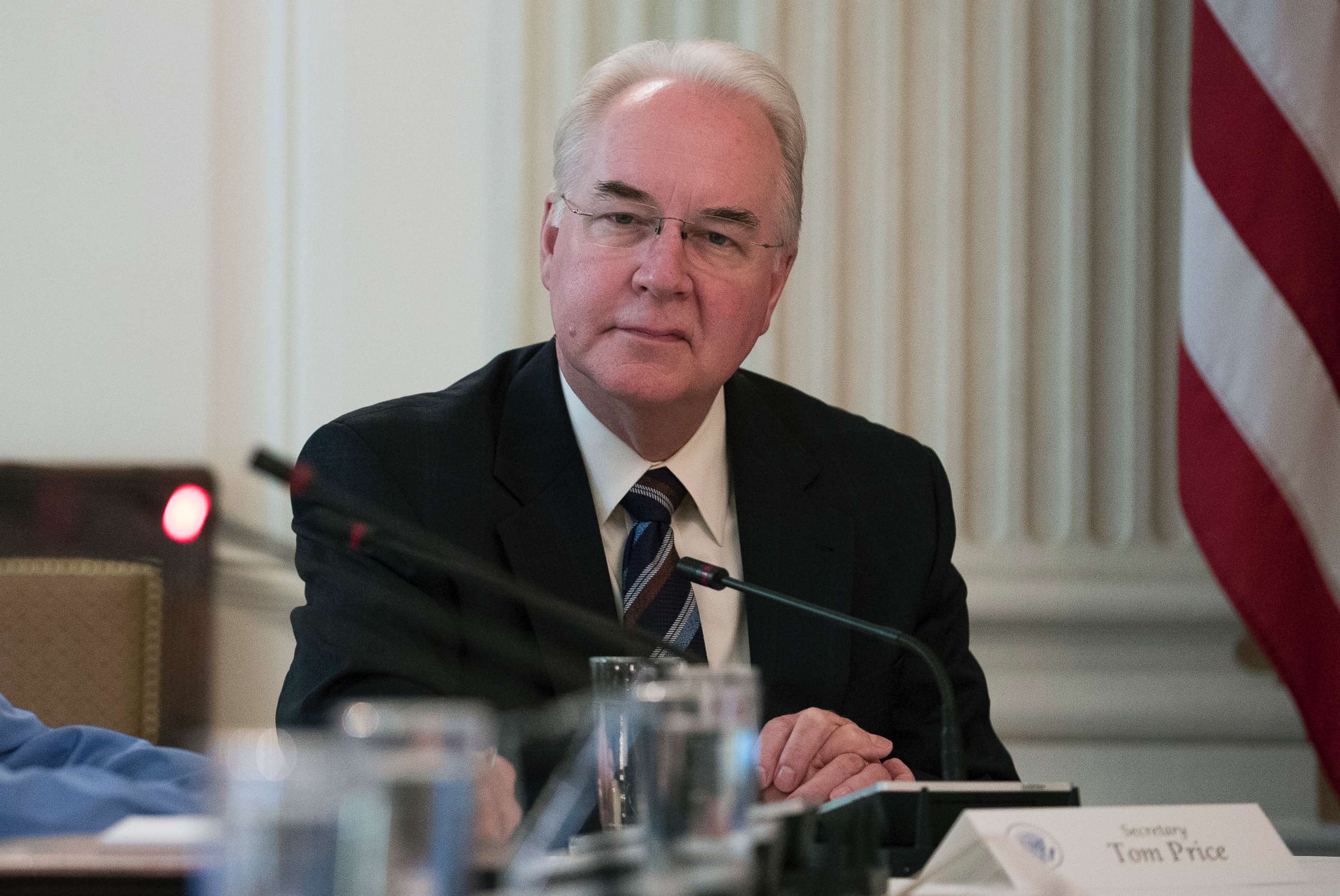 PHOTO: Secretary of Health and Human Services Tom Price attends an opioid roundtable discussion in Washington, Sept. 28, 2017.