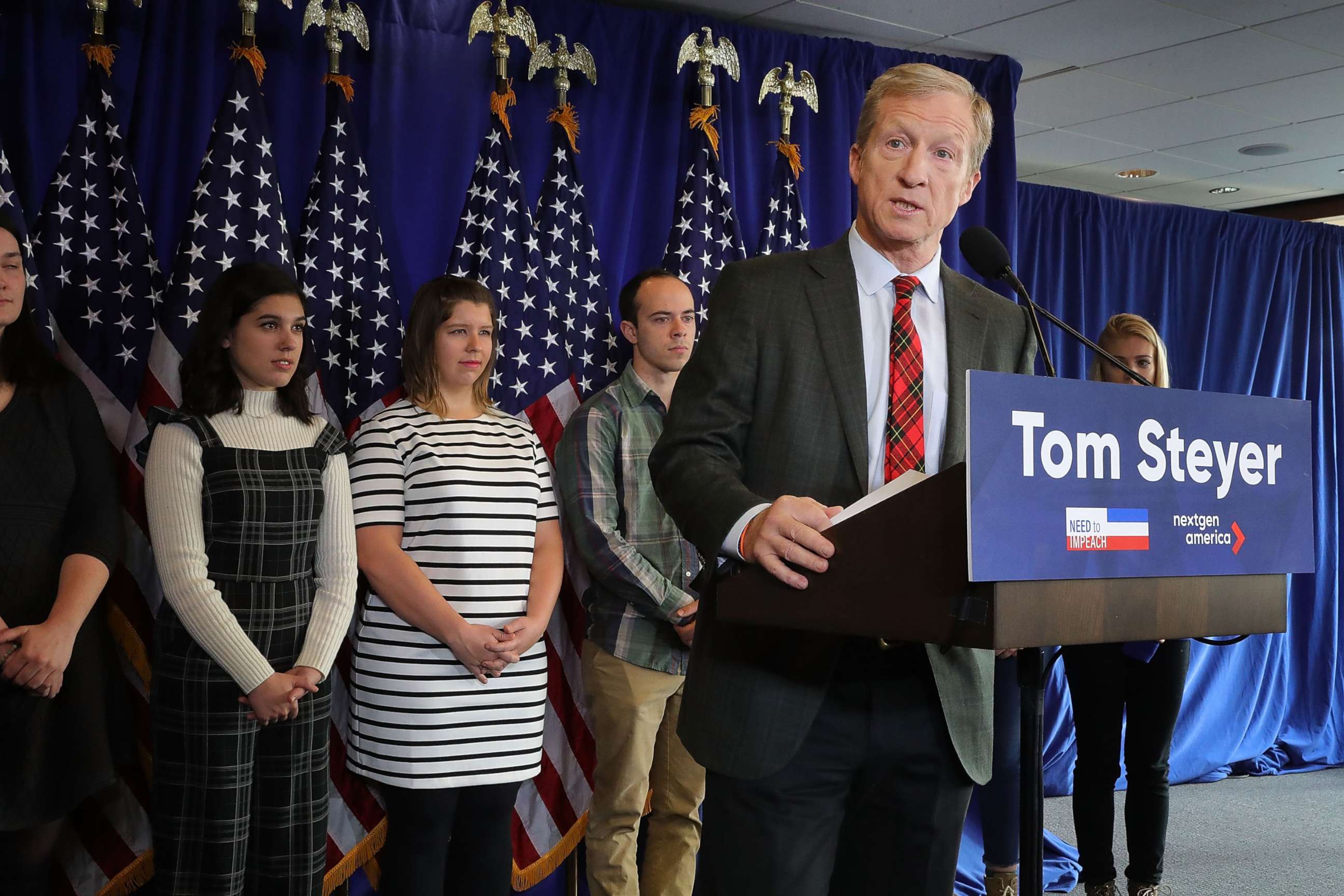 PHOTO: Hedge fund billionaire, Democratic mega-donor, and environmentalist Tom Steyer holds a news conference regarding his political future and plans Jan. 8, 2018, in Washington, DC.