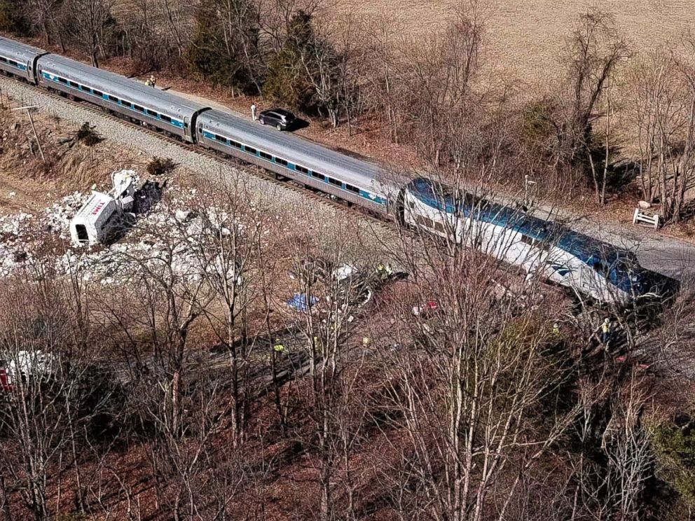 Witnesses report 'issues' at crossing in Amtrak accident, NTSB says ...