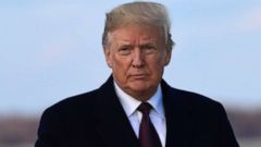 PHOTO: President Donald Trump walks up the steps of Air Force One at Andrews Air Force Base in Md., Nov. 20, 2018.  