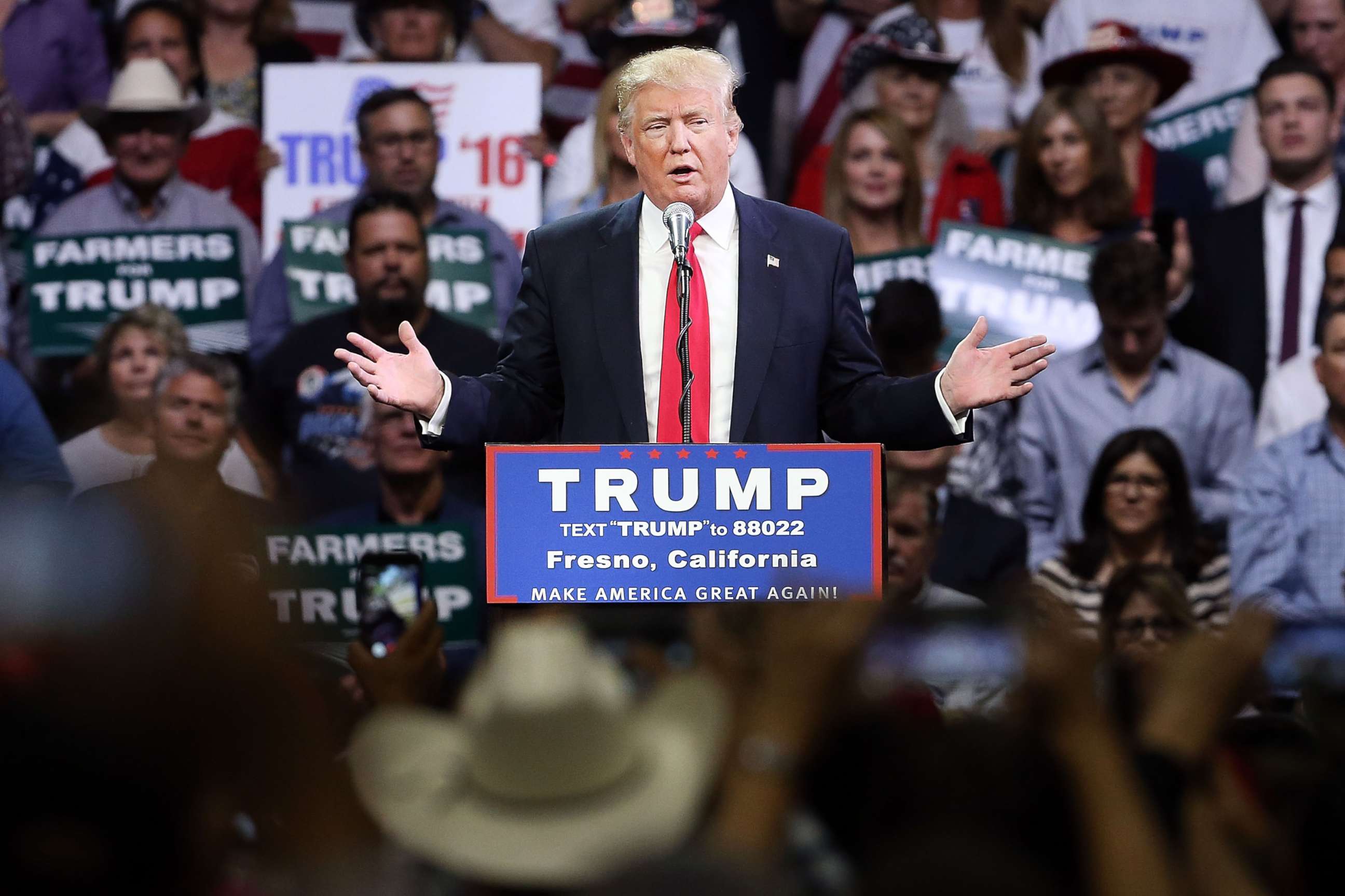 PHOTO: In this file photo, presumptive Republican presidential candidate Donald Trump speaks at a rally on May 27, 2016 in Fresno, Calif.