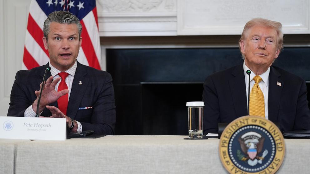 PHOTO: Trump
