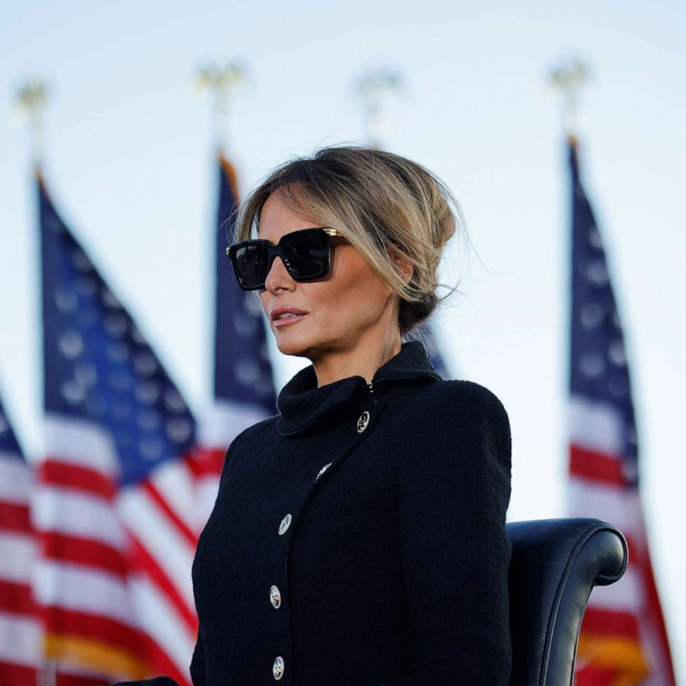 Melania Trump departs White House wearing luxury black dress and pumps -  Good Morning America