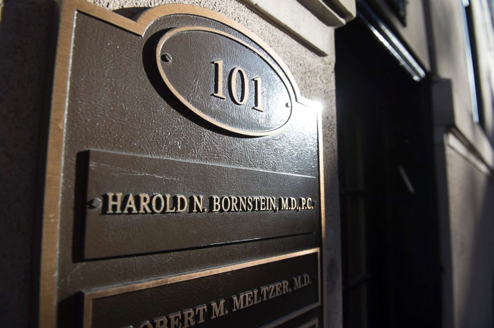 PHOTO: The office of Dr. Harold Bornstein, personal physician to Donald Trump at 101 East 78th Street, Dec. 15, 2015.