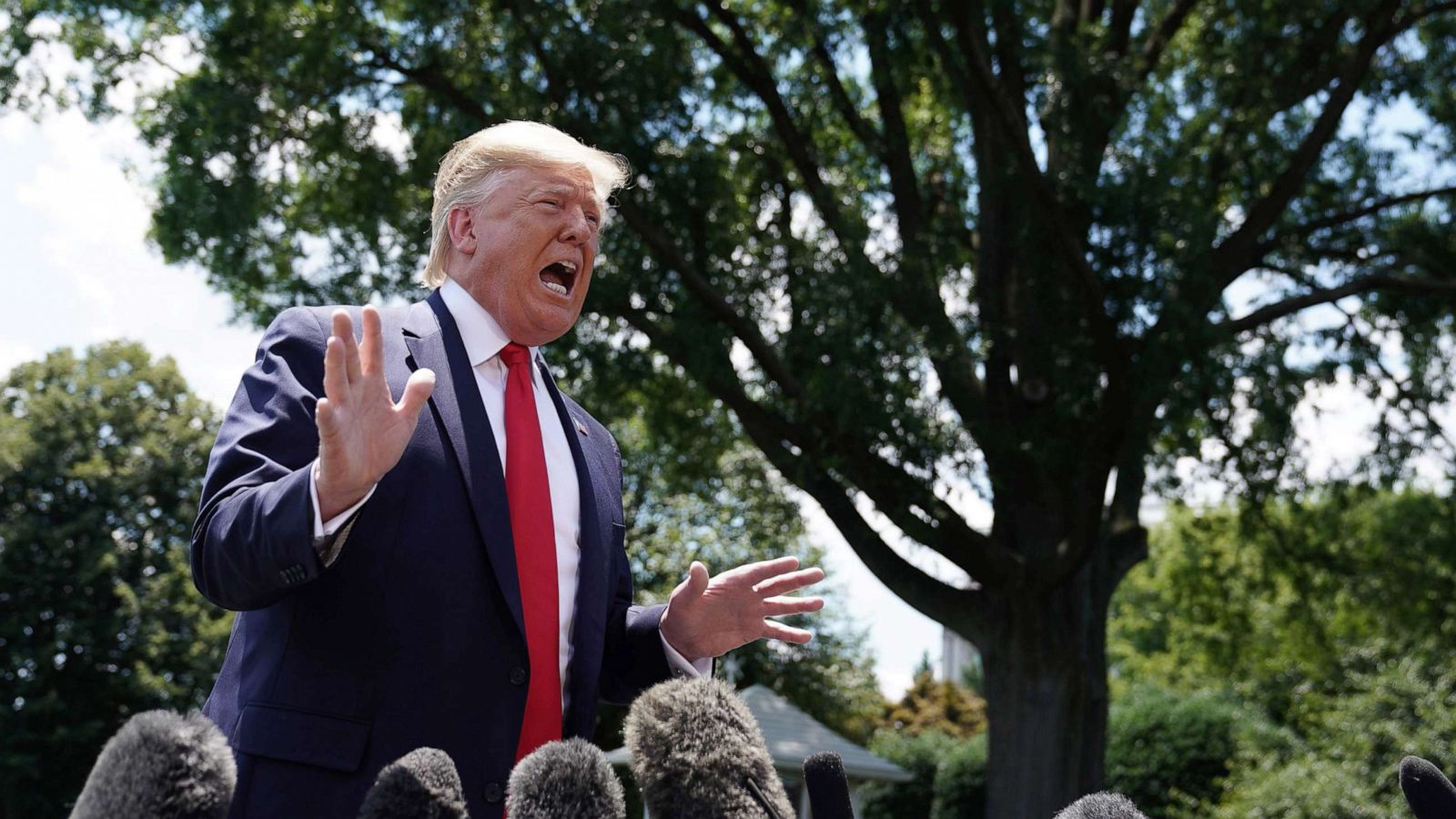trump-press-gty-ps-