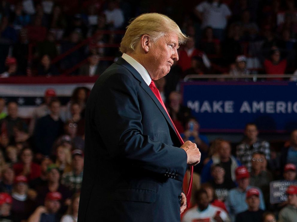 PHOTO: President Donald Trump attends a Make America Great Again rally in Cape Girardeau, Mo., Nov. 5, 2018.