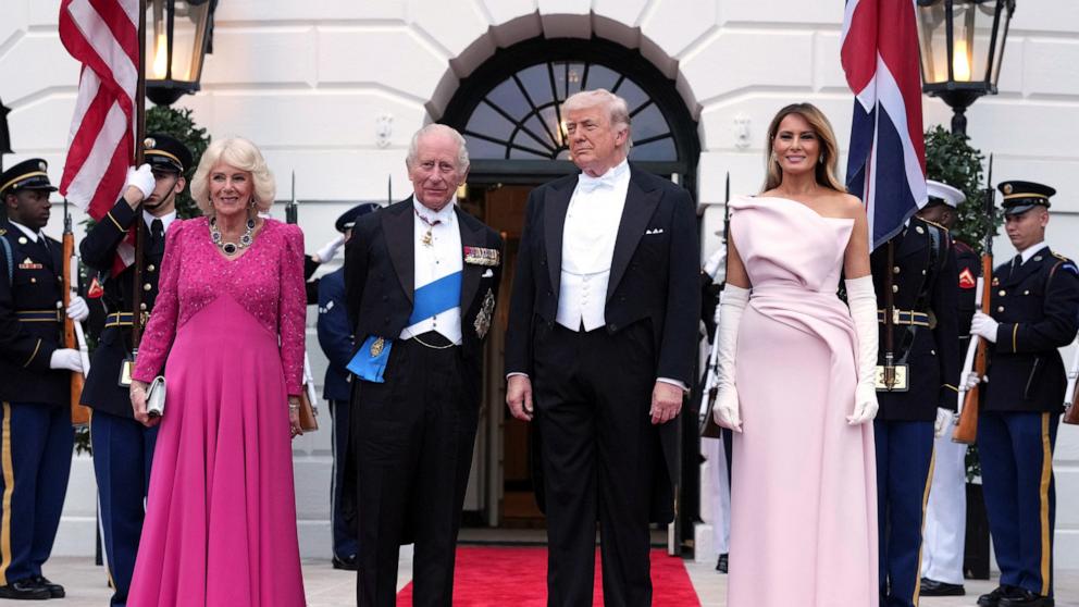 PHOTO: President Donald Trump and first lady Melania Trump welcomes Britain's King Charles and Queen Camilla at the South Portico as they arrive for a state dinner at the White House in Washington, D.C., April 28, 2026. 
