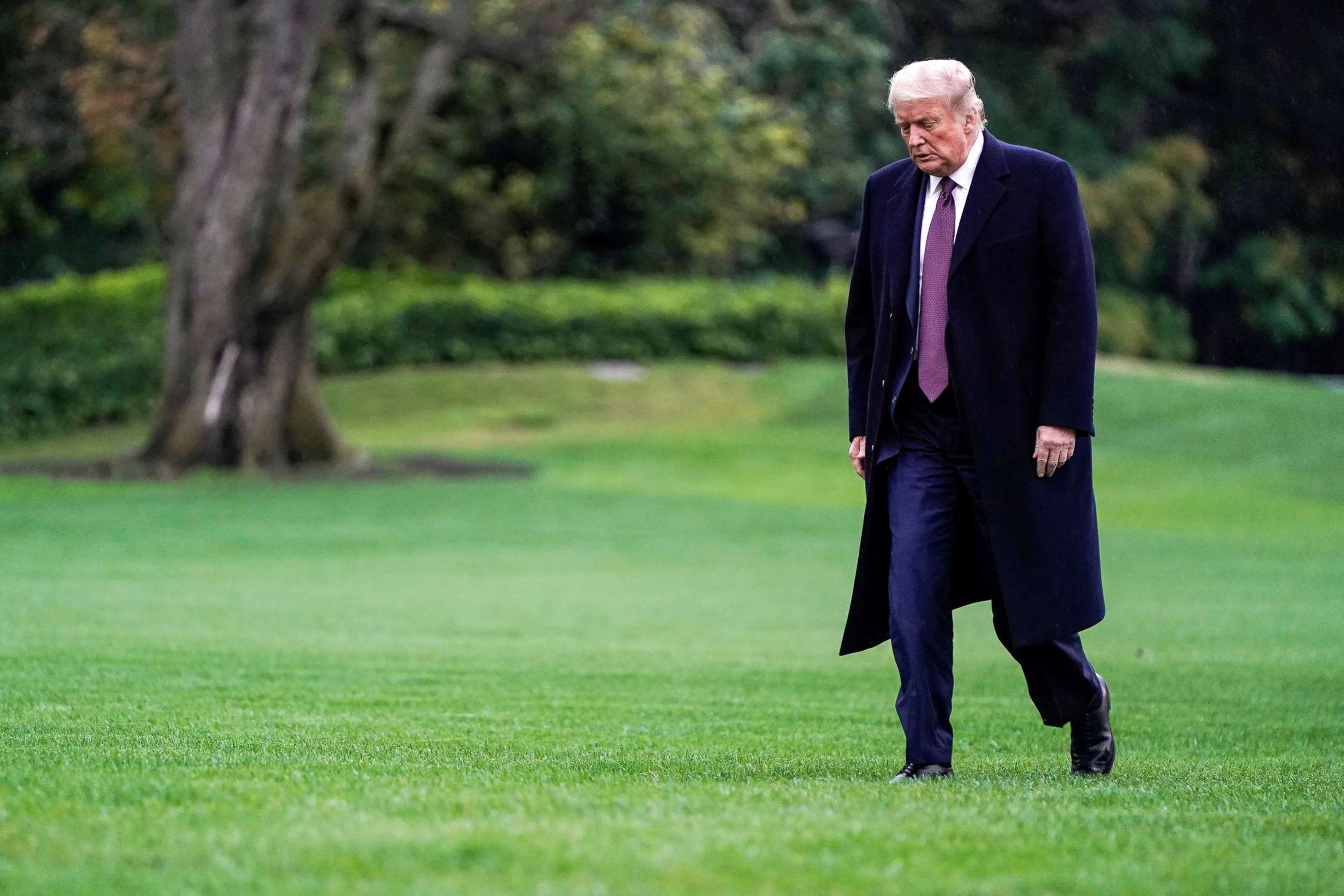 PHOTO: President Donald Trump walks from Marine One as he returns from Bedminster, N.J., on the South Lawn of the White House in Washington, Oct. 1, 2020.