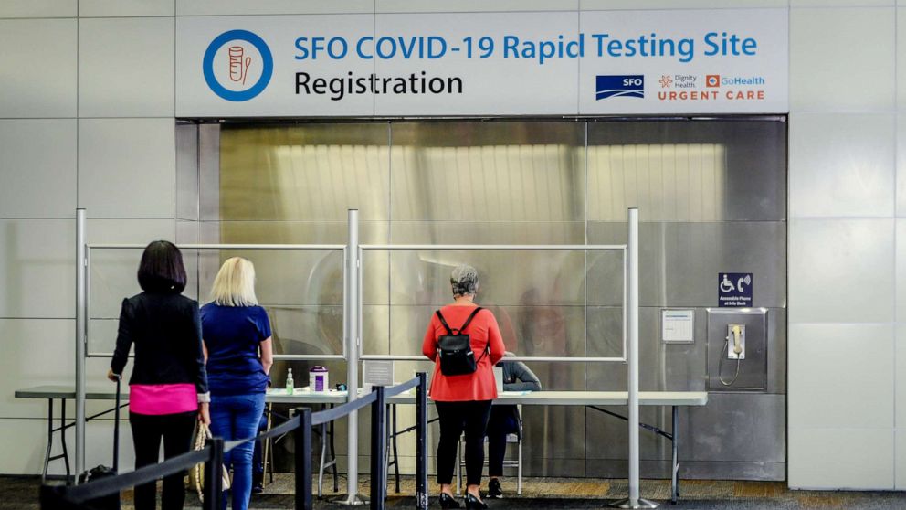 PHOTO: United says customers traveling from San Francisco International Airport (SFO) to Hawaii will have the option to take a rapid test at the airport for $250.