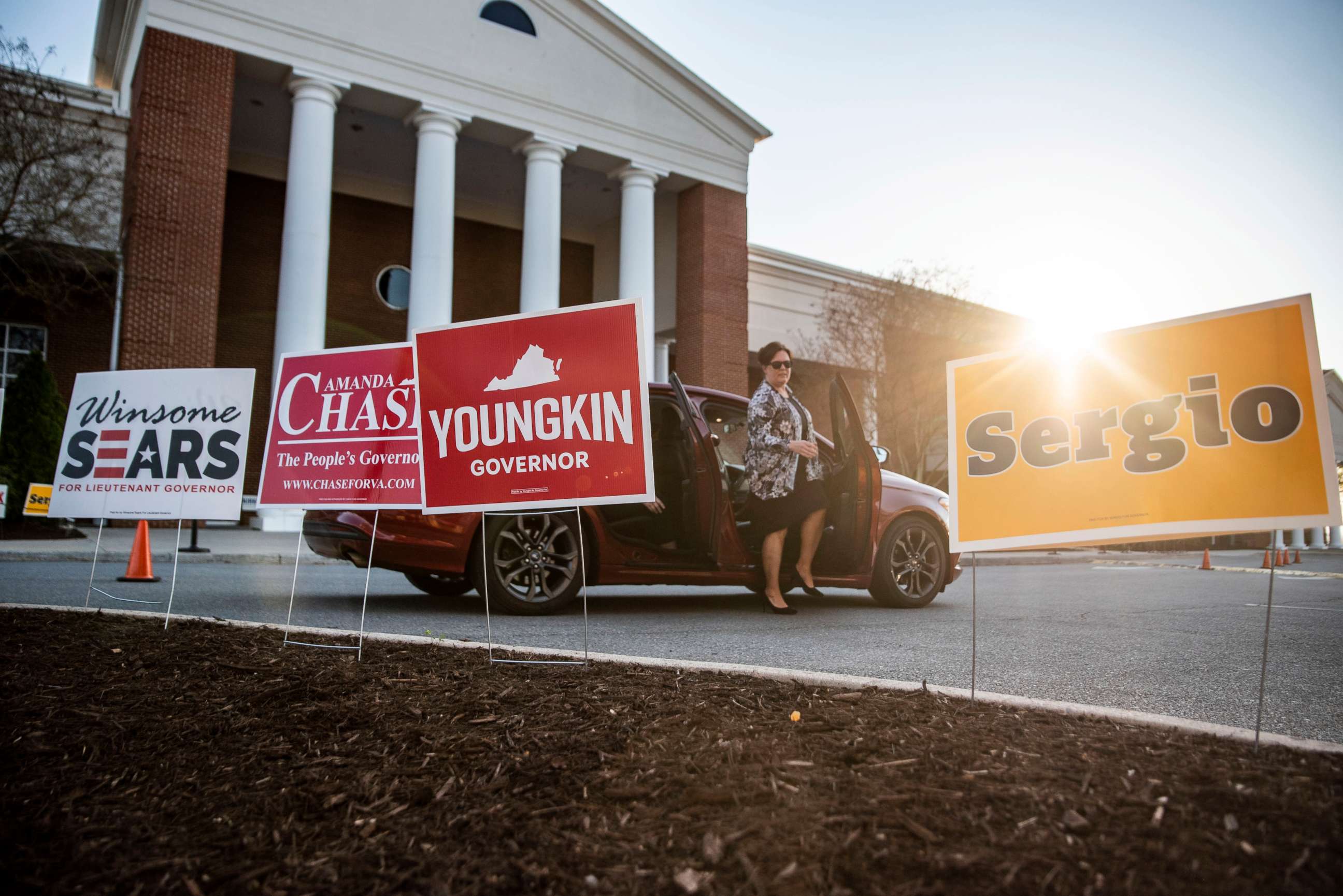 PHOTO: People arrive at Thomas Road Baptist Church for a GOP gubernatorial candidate forum hosted by the College Republicans at Liberty University in Lynchburg, Va., April 19, 2021.