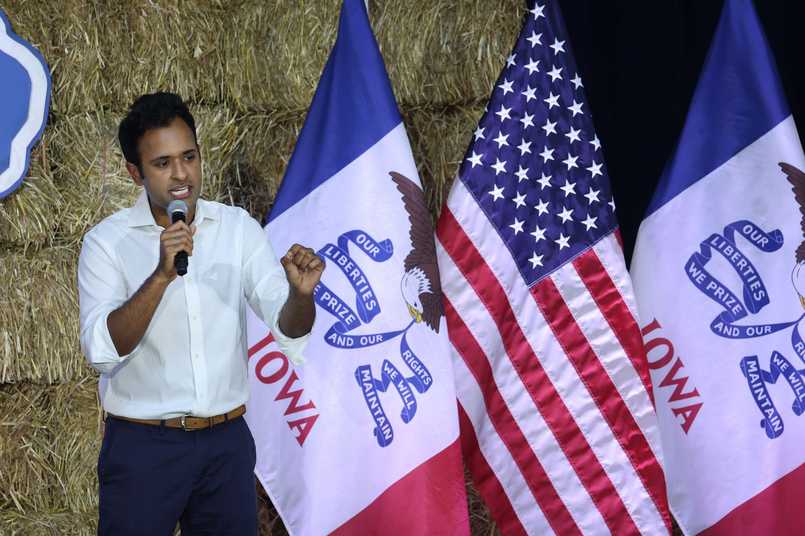 PHOTO: Republican presidential candidate businessman Vivek Ramaswamy speaks to guests during the Joni Ernst's Roast and Ride event, June 3, 2023, in Des Moines, Iowa.