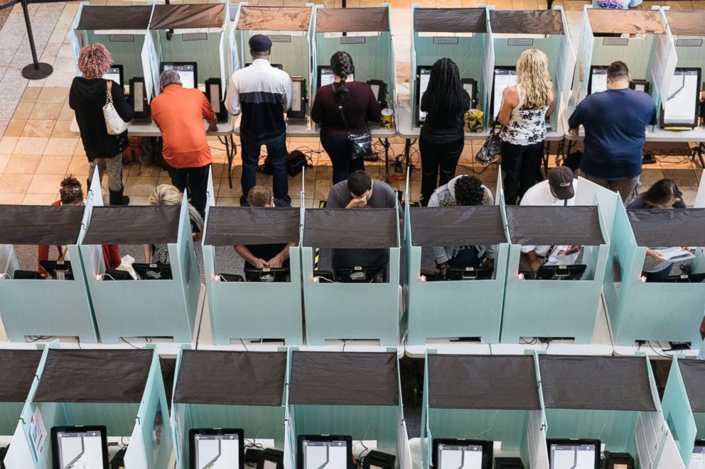 PHOTO: Voters cast their ballots during the midterm elections at the Galleria Mall in Las Vegas, Nev., Nov. 6, 2018.