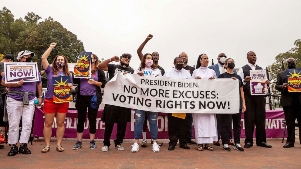 PHOTO: Voting rights activists rally at the White House, in Washington, D.C., on Oct. 5, 2021.