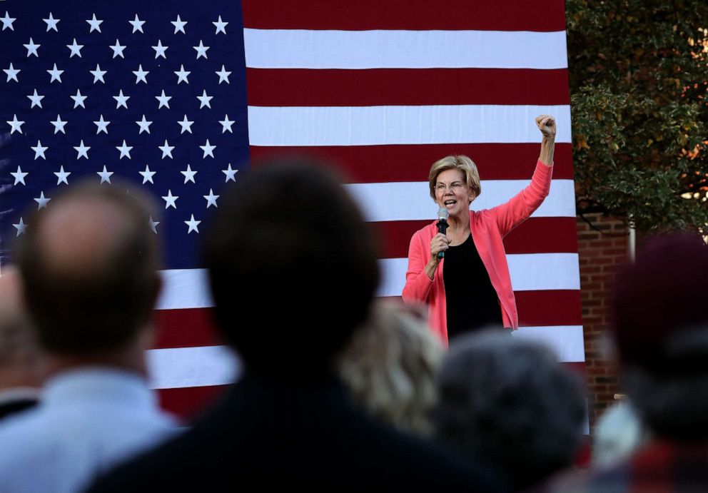 PHOTO: U.S. Senator and presidential candidate Elizabeth Warren campaigns at a town hall event on the Student Union Lawn at Keene State College in Keene, NH on Sep. 25, 2019.