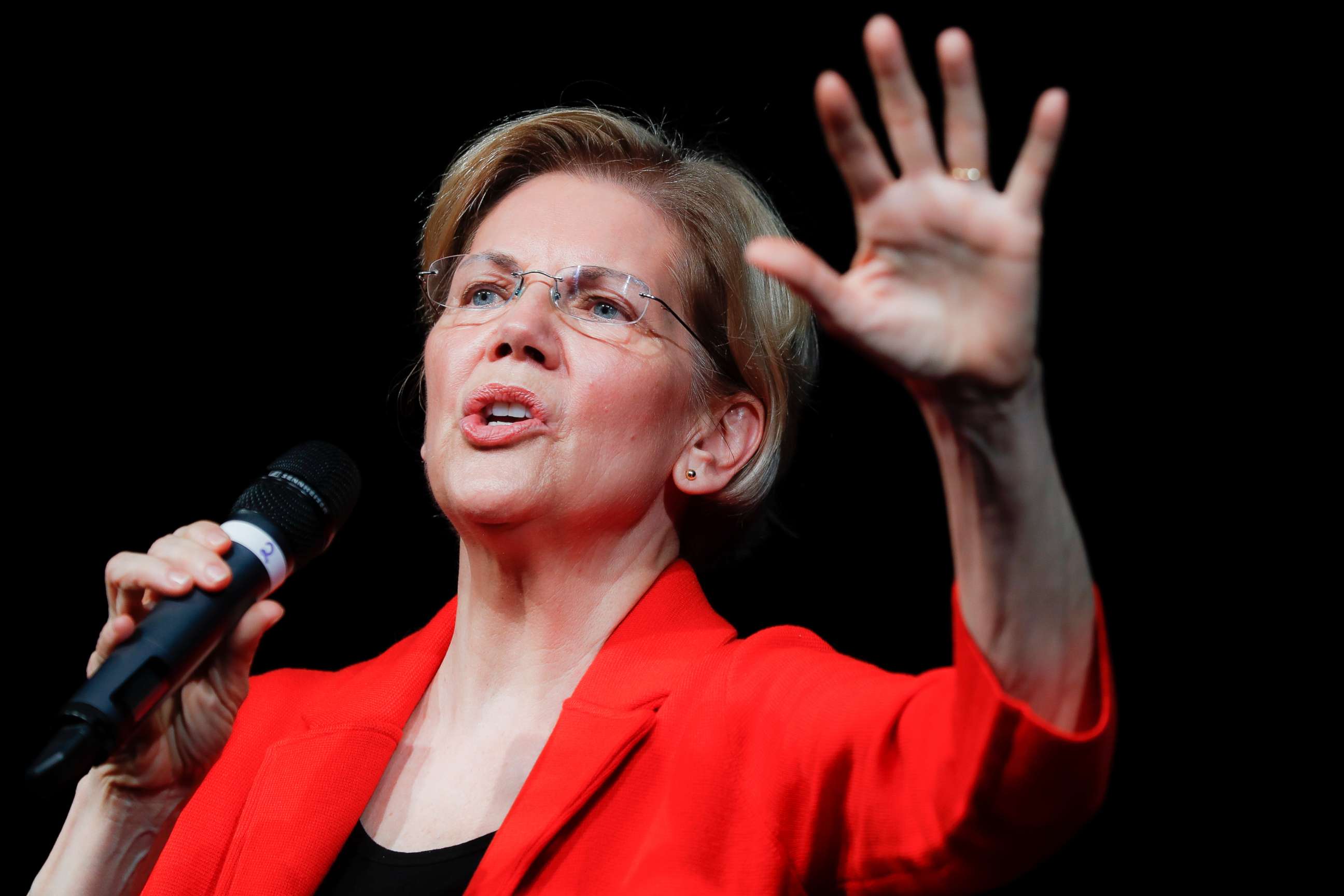 PHOTO: Democratic presidential candidate Sen. Elizabeth Warren, D-Mass., speaks during a campaign stop, May 11, 2019, in Cincinnati.
