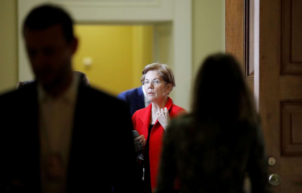 PHOTO: Senator Elizabeth Warren (D-MA) walks to a meeting on Capitol Hill, Nov. 14, 2018.