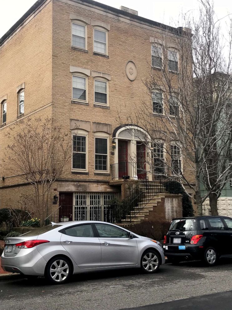 PHOTO: A townhouse near the U.S. Capitol where EPA Administrator, Scott Pruitt is said to have stayed. The building is co-owned by the wife of a top energy lobbyist, property records from 2017 show.
