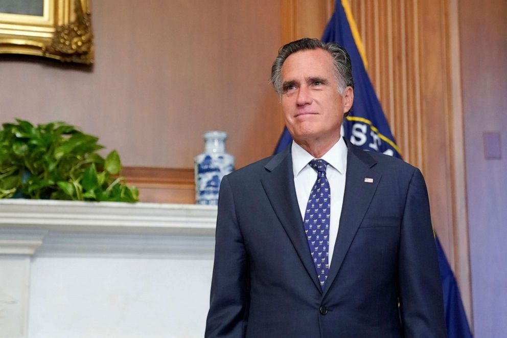 PHOTO: Sen. Mitt Romney meets with Judge Amy Coney Barrett on Capitol Hill in Washington,  Sept. 30, 2020. 