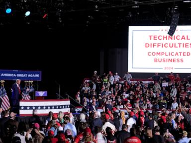 A failed mic leaves Donald Trump pacing the stage in silence for nearly 20 minutes