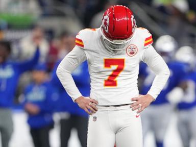 Seahawks rout the Chiefs as Harrison Butker misses 2 more kicks in a dismal all-around showing