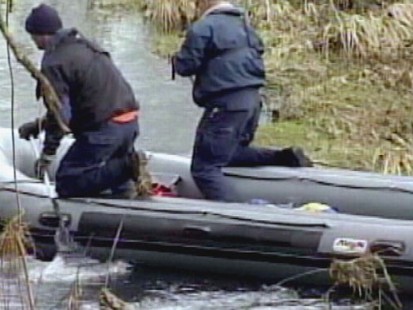 VIDEO: Rescue effort gives way to official skepticism in possible Arkansas drowning.