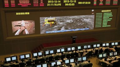 PHOTO: Researchers work in the control room of the Change-3 lunar probe after it landed on the moon and deployed a moon rover at the Beijing Aerospace Control Center in Beijing, as reported Dec. 15, 2013.