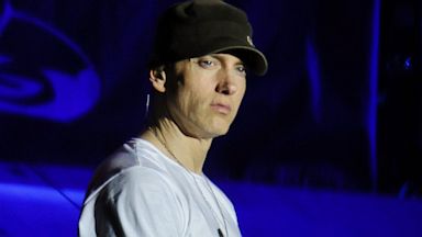 PHOTO: Eminem Announces New Album