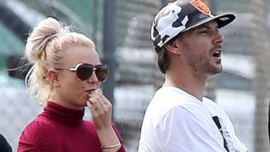 PHOTO: Britney Spears and Kevin Federline reunite to watch the kids play soccer in Los Angeles, Oct. 27, 2013.