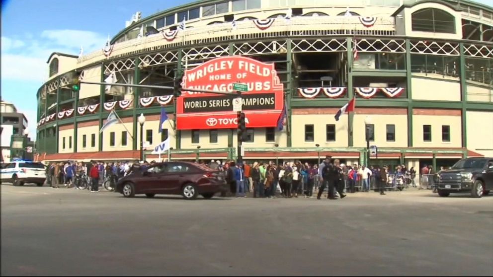 Chicago expecting throngs of fans for Cubs victory parade