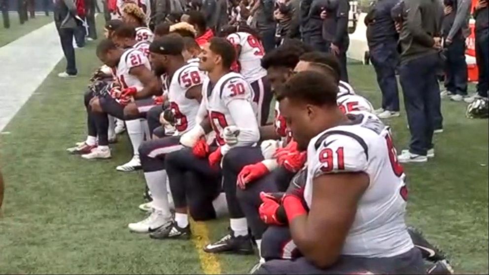 Texans Players Kneel During Anthem After Owner's Comments - The Ringer