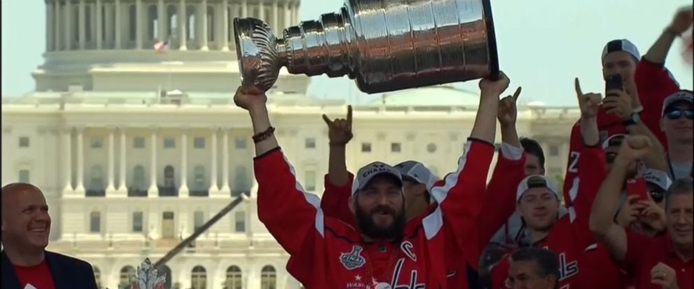 Washington Capitals, fans celebrate Stanley Cup victory with parade, rally  on National Mall - Washington Times