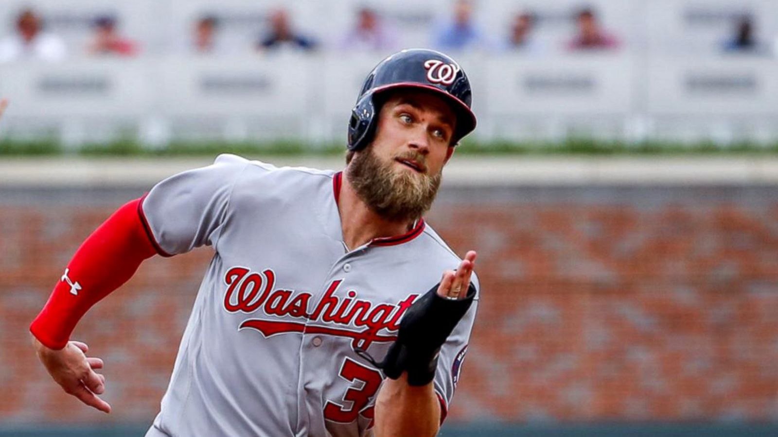 Bryce Harper signs record $330M contract with the Philadelphia