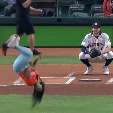 PHOTO: VIDEO: Simone Biles wows the crowd at Game 2 of the World Series