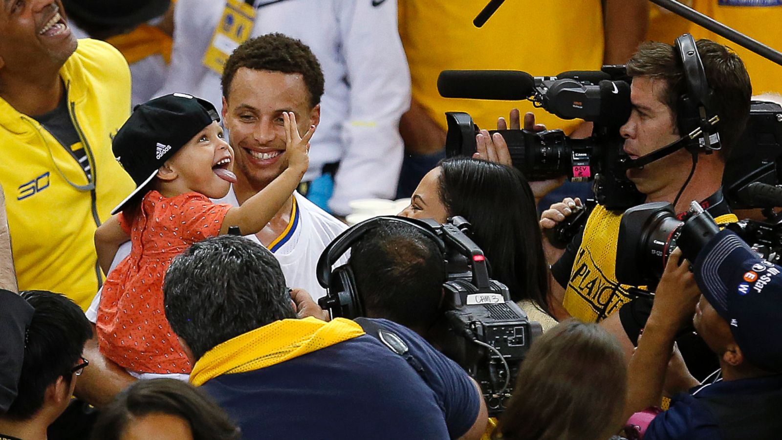 June 4, 2015: Riley Curry and the Super Important Press Conference