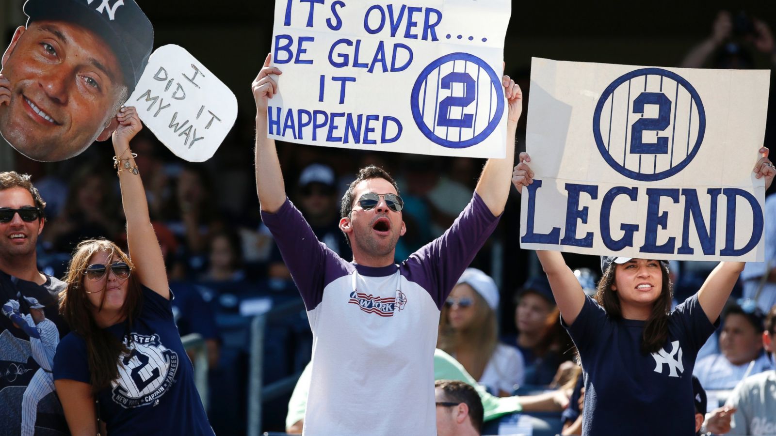 This Is How Baseball Fans Have Said Goodbye to Yankees Shortstop Derek Jeter  - ABC News