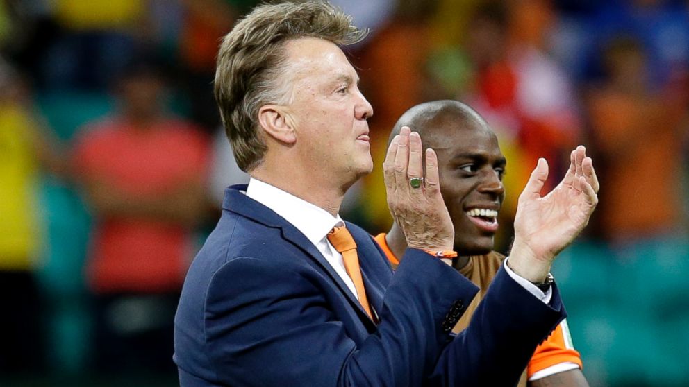 PHOTO: Netherlands' head coach Louis van Gaal celebrates after the World Cup quarterfinal soccer match between the Netherlands and Costa Rica at the Arena Fonte Nova in Salvador, Brazil, July 5, 2014.