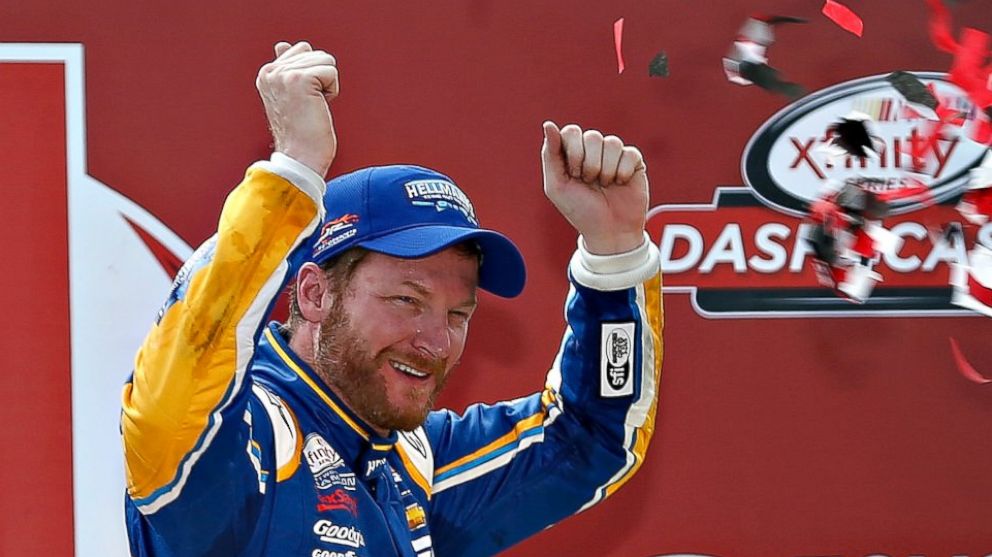 NASCAR driver Dale Earnhardt Jr. to retire at the end of the year