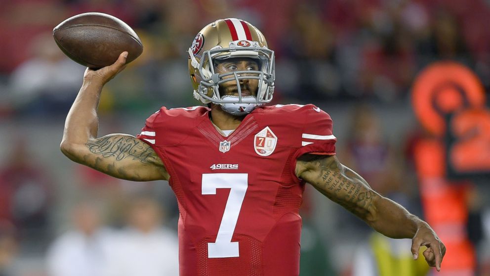 Colin Kaepernick of the San Francisco 49ers throws a pass against the Green Bay Packers in the first half of their preseason football game, Aug. 26, 2016 in Santa Clara, California.  (Photo by Thearon W. Henderson/Getty Images)