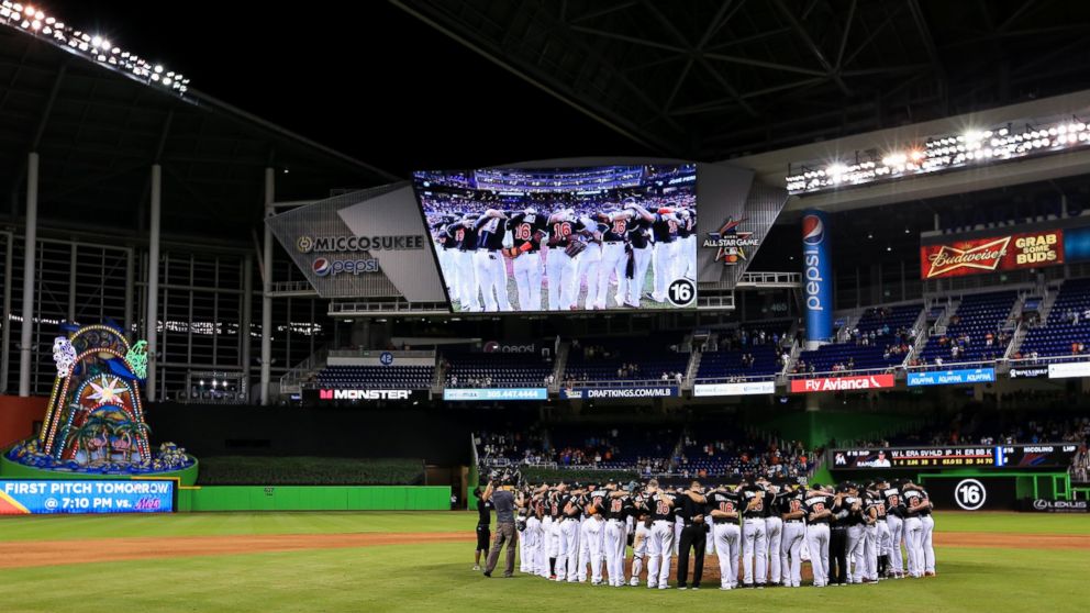 Marlins plan to honor Jose Fernandez with permanent memorial