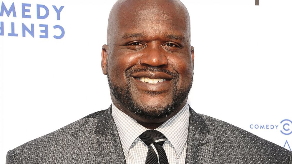 Shaquille O'Neal Wipes Out, and a Meme Is Born - ABC News
