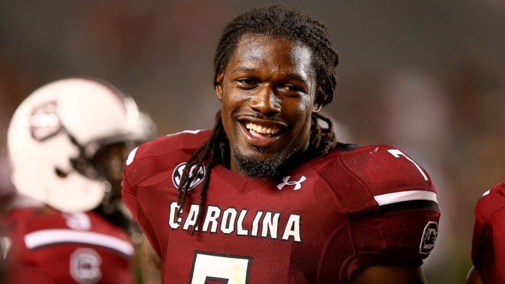 PHOTO: Jadeveon Clowney of the South Carolina Gamecocks during a game at Williams-Brice Stadium, Aug. 29, 2013 in Columbia, S.C.