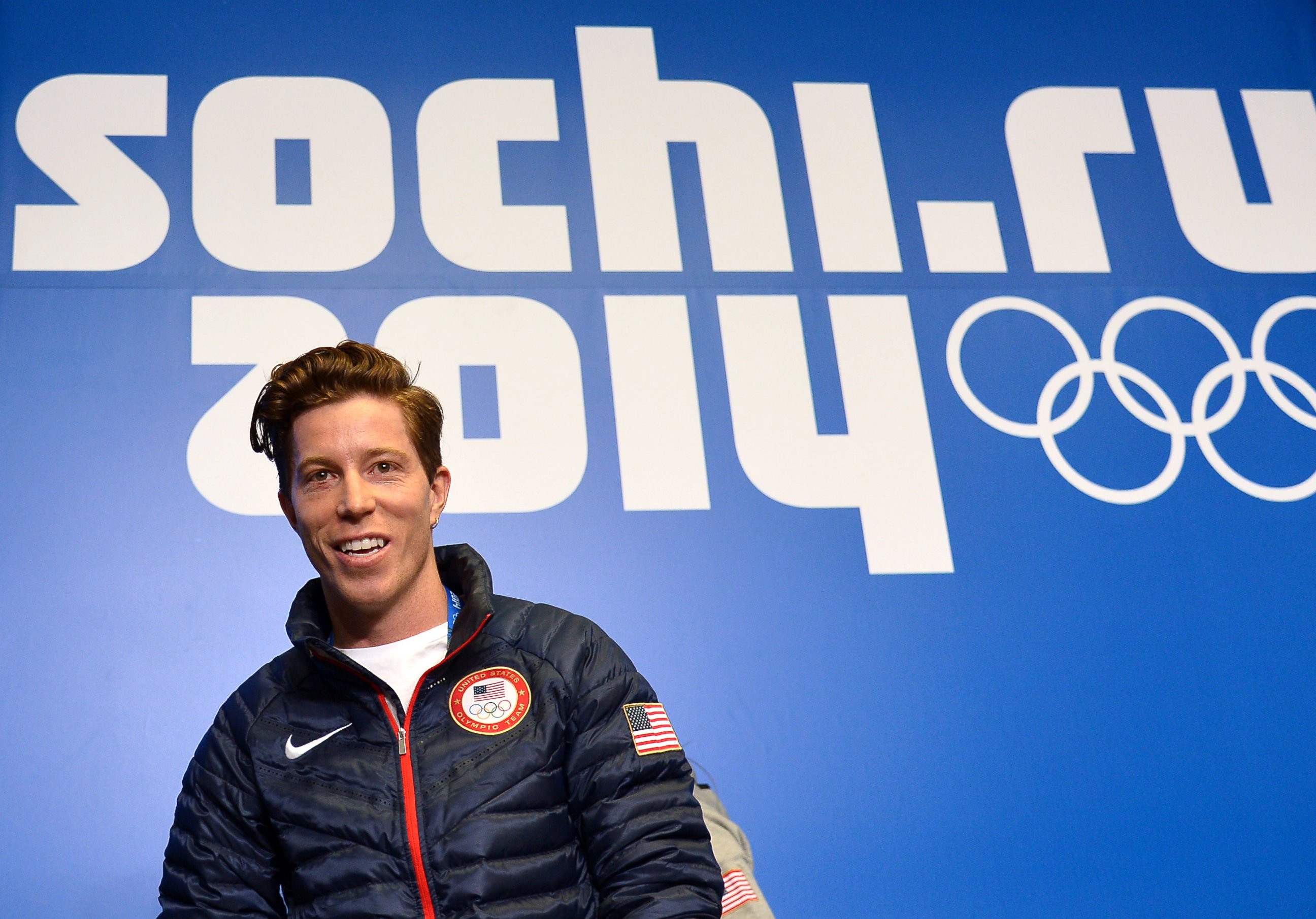 PHOTO: Snowboarder Shaun White speaks during a press conference at Gorky Media Center the Rosa Khutor Alpine Centre, Feb. 5, 2014. 