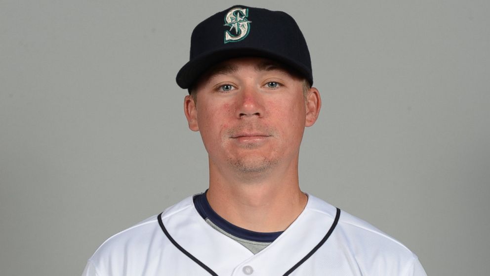 PHOTO: Steve Clevenger #32 of the Seattle Mariners poses for a portrait, Feb. 27, 2016 at Peoria Sports Complex in Peoria, Arizona.  